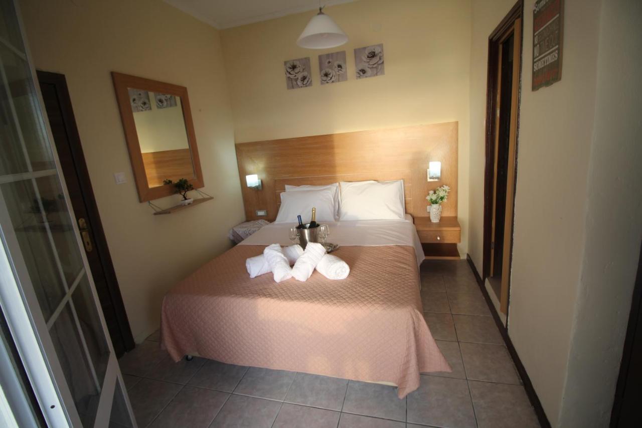 Bed and Breakfast Batis Breeze Perama  Zewnętrze zdjęcie