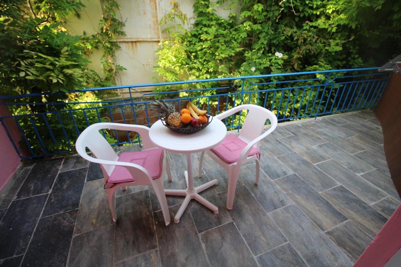 Bed and Breakfast Batis Breeze Perama  Zewnętrze zdjęcie